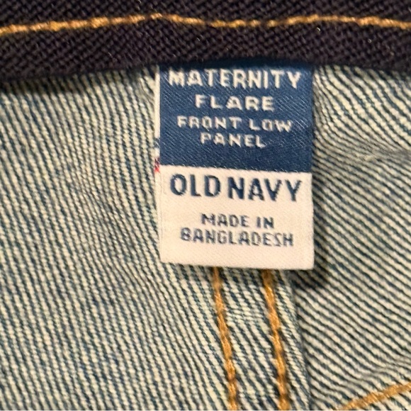 NWT Old Navy Stretch Front Low Panel Maternity Flare Denim Jeans 6 NEW - Picture 5 of 9